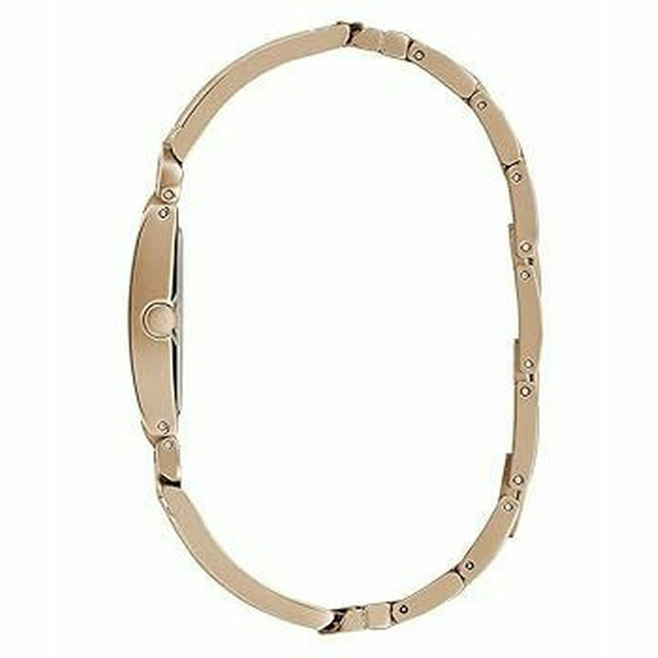 V4HB77CFC31EAC14F9D22D4F8677CE779CBR6243219P2