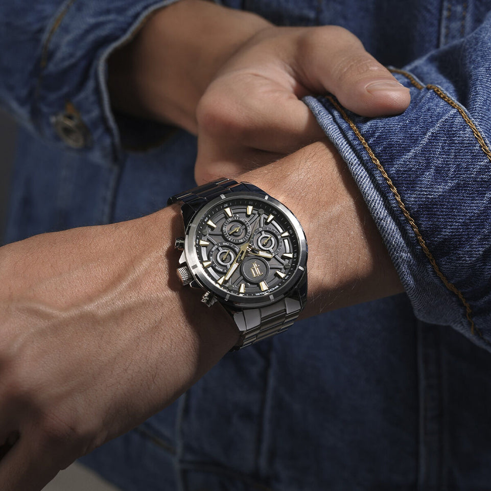 V2H6B0F8E06E1AA2CC0CD717DD2522BC53FR7819779P5