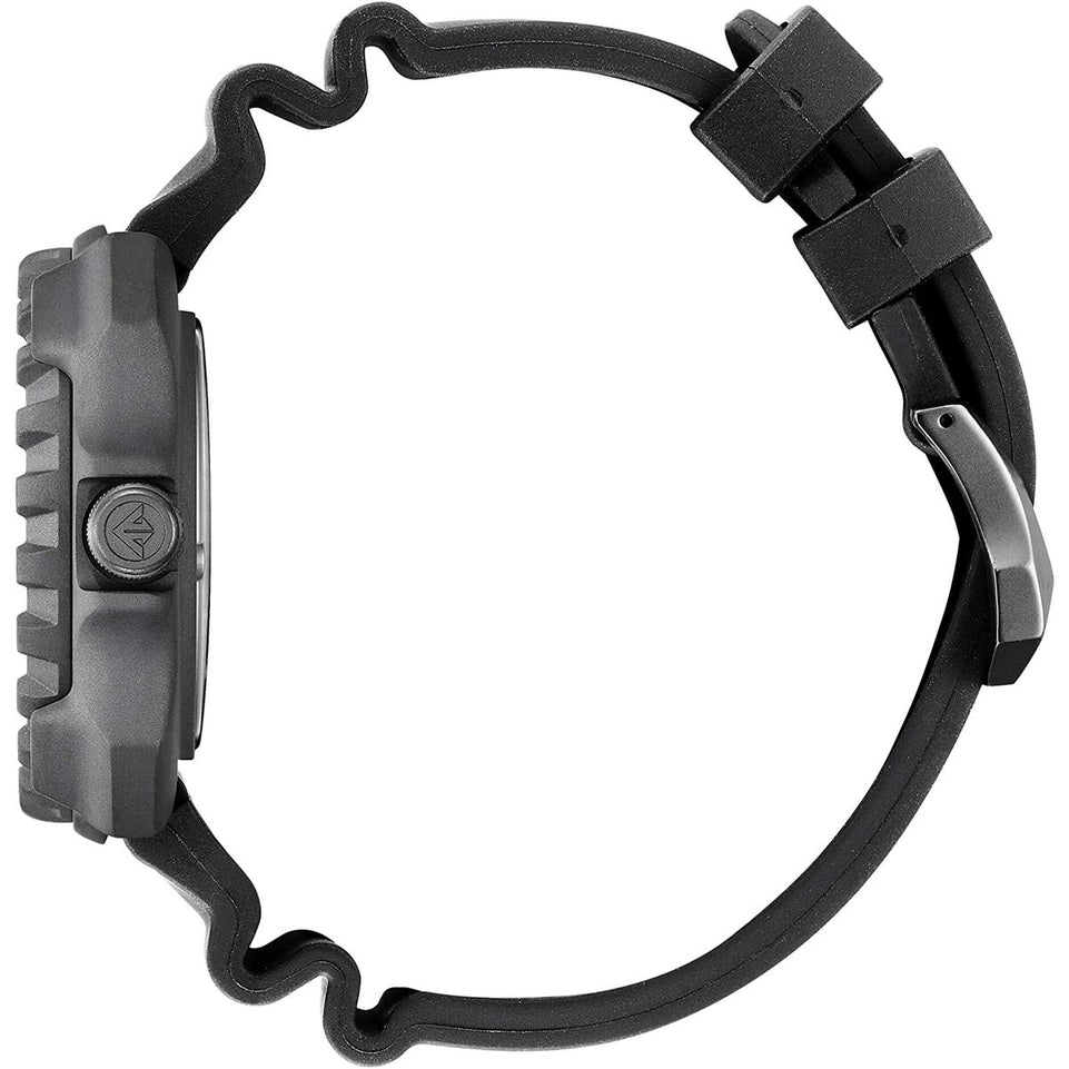 V6H166033B87BA7D1FA5A3DEE9D7390FCE9R6800633P3