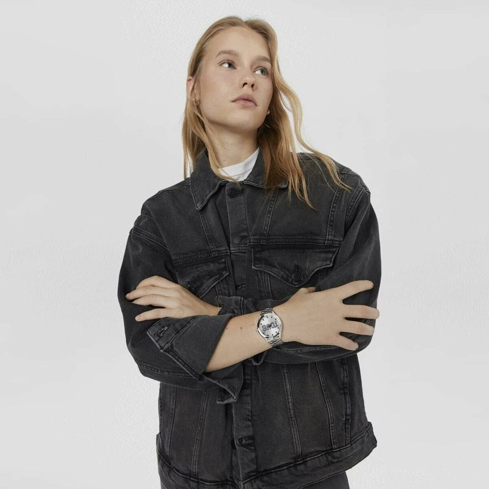 V8HF06D3741460B08AF2C4B9CFFFECF6160R4356319P4