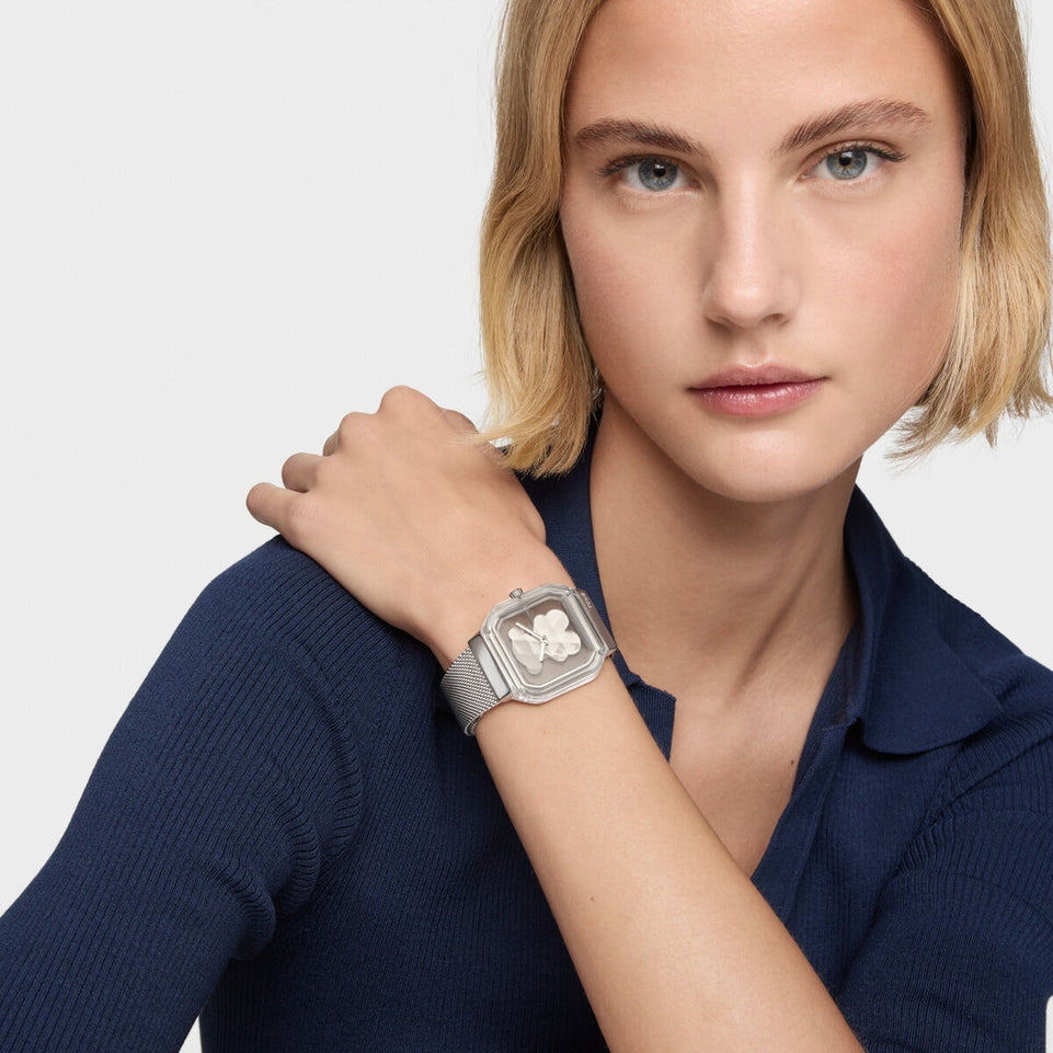 V2H154C572D6E559CD54141C023C2944E59R7587484P5