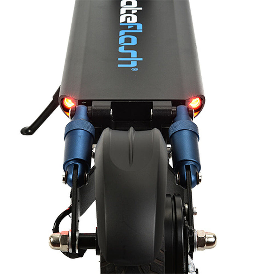 Elektrische Step Skate Flash 8436567348699 Zwart Zwart/Blauw 350W