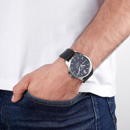 V7H5F5DAEA8C8B370A08B16D5BACDB64853R5594340P5