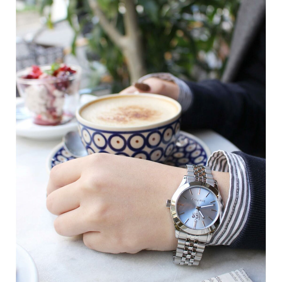 V4H3DA7D9A30FC67F4E9921C2381D5A8E4CR7194986P3