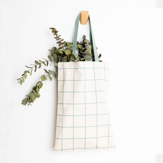 V6H5E102E5220B1AAE1A14257F8B9246D9AR5341065P2