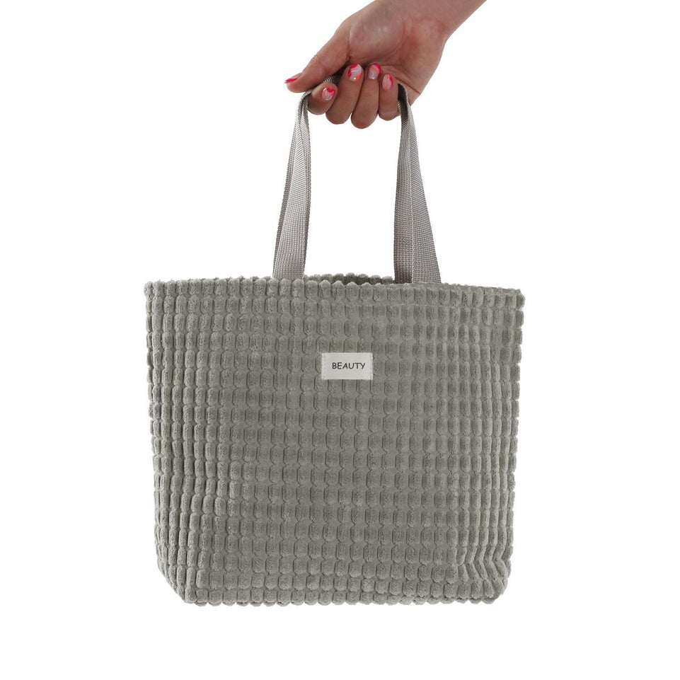 V4HAEA33702446650771BCFB64E8857B632R6868457P1